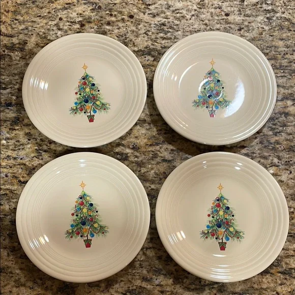 Fiesta Christmas Tree 9” Plates, Set of 4 - Picture 1 of 4